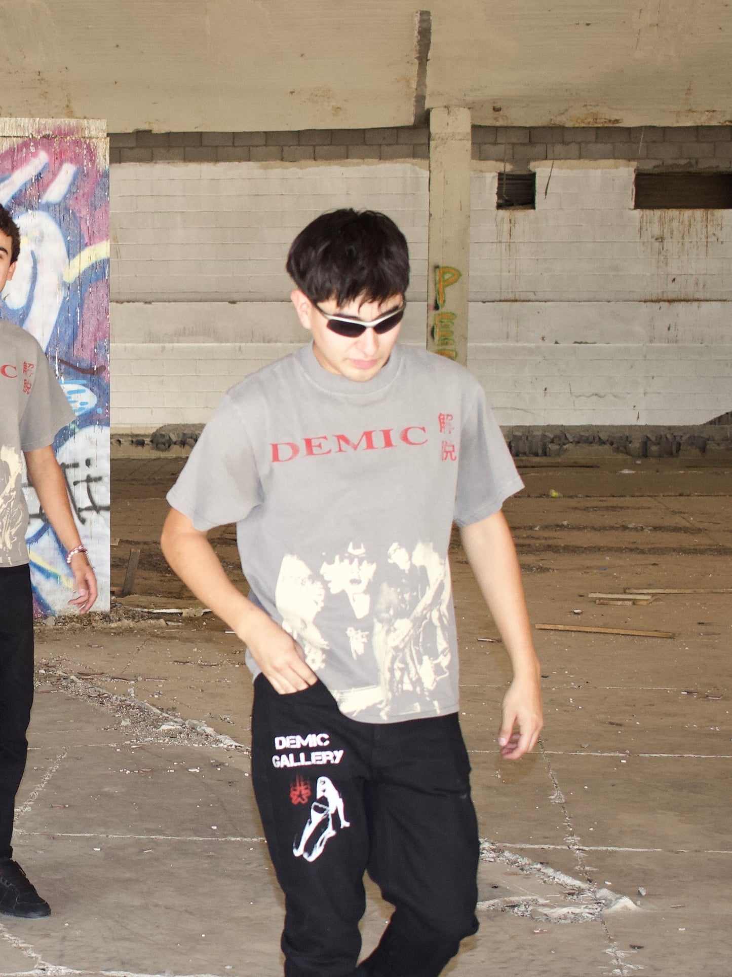 Playera Oversize `Enter the Mirror`