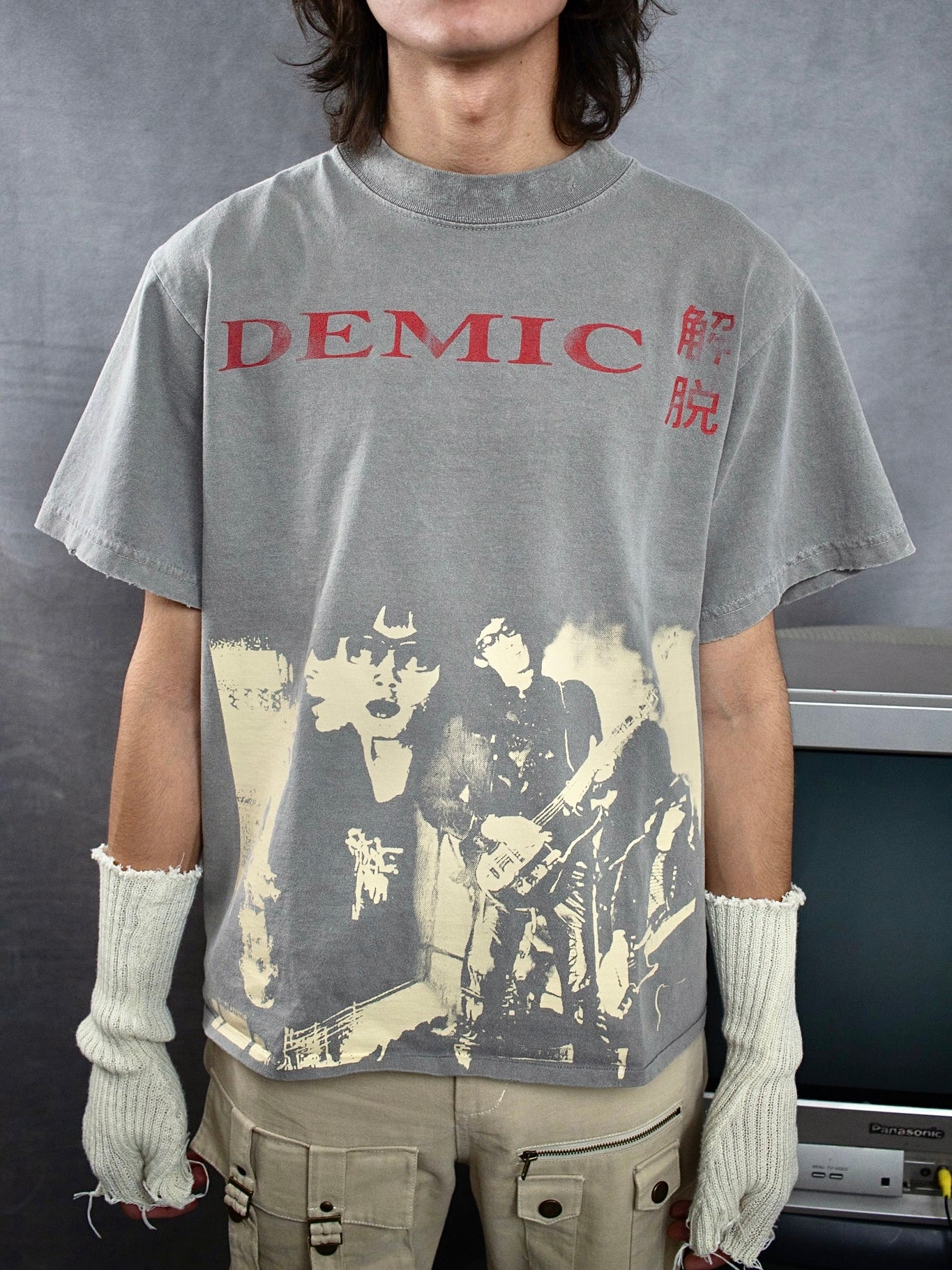 Playera Oversize `Enter the Mirror`