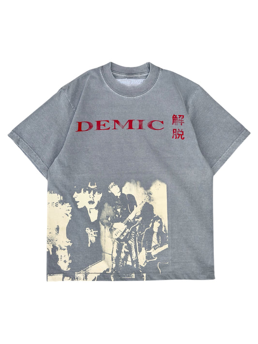 Playera Oversize `Enter the Mirror`